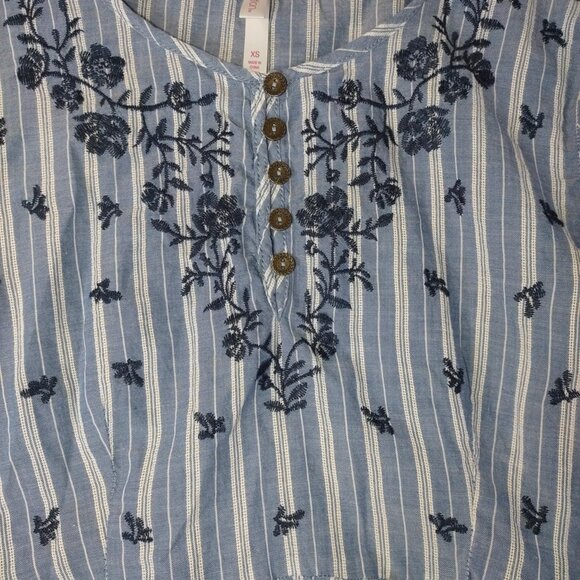 Boho Embroidered Peplum Blouse Women's XS Blue Striped Cotton Short Sleeves - Picture 7 of 10